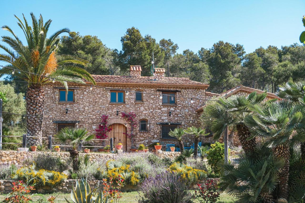 Masia Pou De La Vinya Sitges Eksteriør bilde
